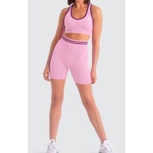 DOYOUEVEN pink scrunch seamless set